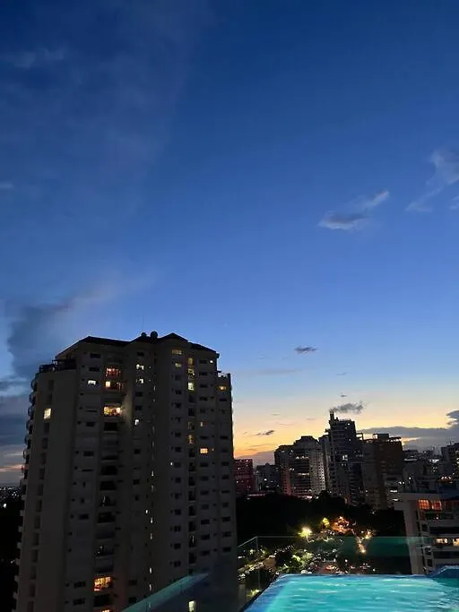 Apartmento En El Corazon De La Ciudad Con Piscina Infinita Y Vista Al Mar Santo Domingo